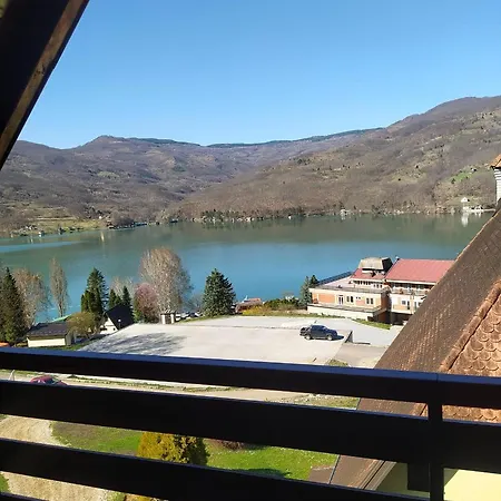 Apartment Jezero Bajina Basta